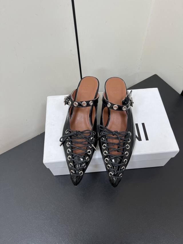 Chanel 2025 new sandals ~~~~The best version in the market~~~~1:1 copy of the or