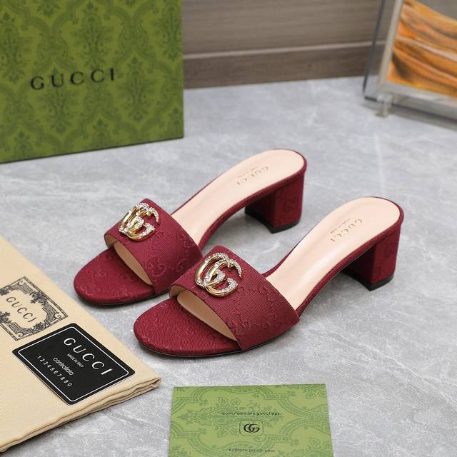 Factory The Row's latest early autumn ballet shoes This shoe is really too simpl