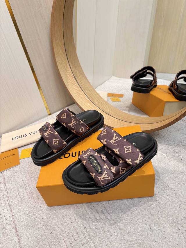 Black Men's 10 Gucci couple's shoes, splicing contrast color matching, full of t