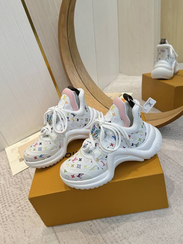 Lv 2025 Spring and Summer New Products Counter Lv Donkey Brand Popular Embossed