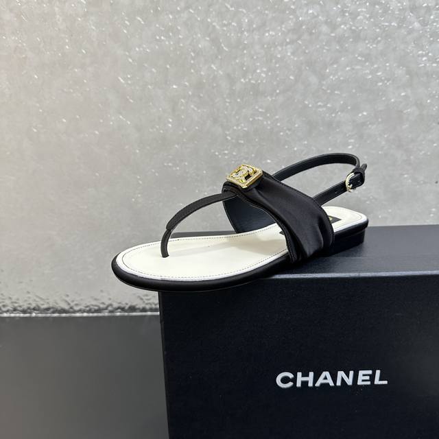 Men's new color Gucci Re-Web series couple's sneakers white shoes Re-Web is the