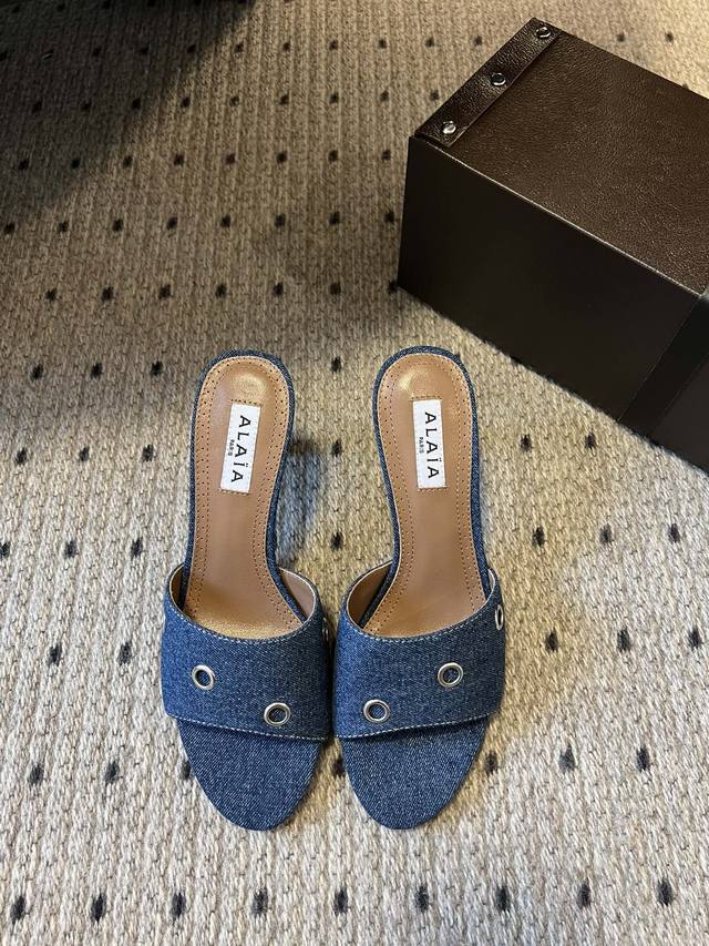 Factory Price P Miumiu 25Ss Tyre Series Spring and Summer New Biscuit Shoes Forr