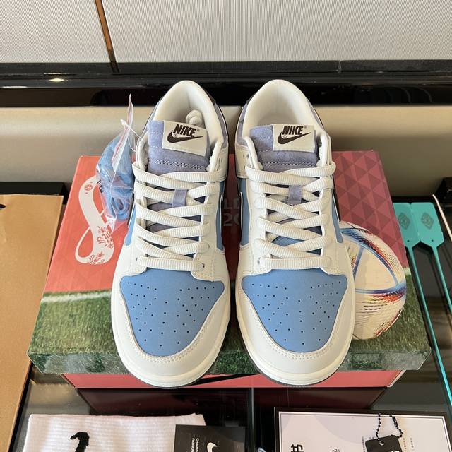 High quality factory! Top quality Roger Vivier25 spring and summer new models! T