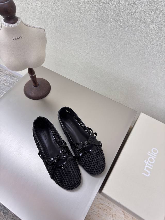 30 The latest hot-selling Gucci short boots loafers, retro chain buckle. The chu