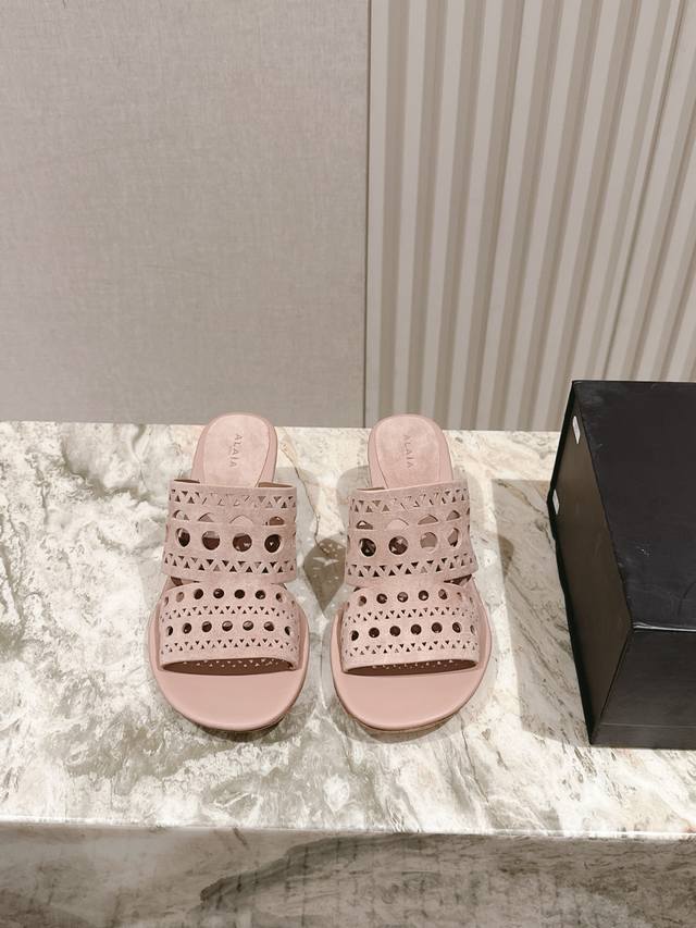 Price: Chane* Chanel 2025Ss bow elastic flat shoes Bow dance shoes are so attrac