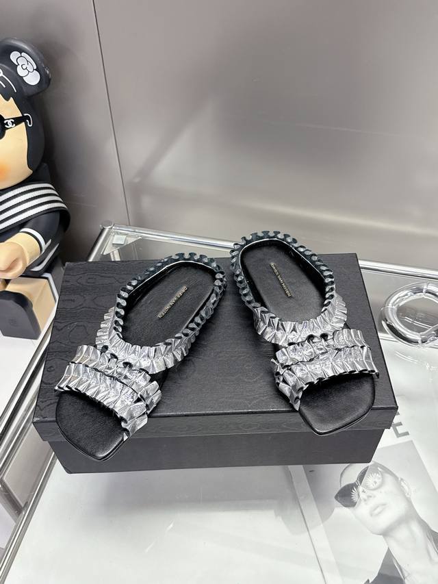Ss Herme*Chypre Second Uncle Slippers, a popular series, a must-have for girlfri