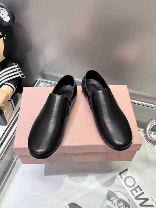 The latest hot-selling couple style celebrity style 2025 main hot-selling produc