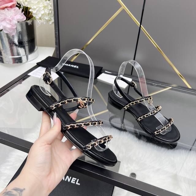 Chanel 25K new spring and summer love shoes This is a must-have on the list of b