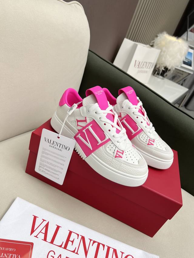 New H brand. Spring and summer. Tiffany color H-shaped palm pattern Oran flat sl