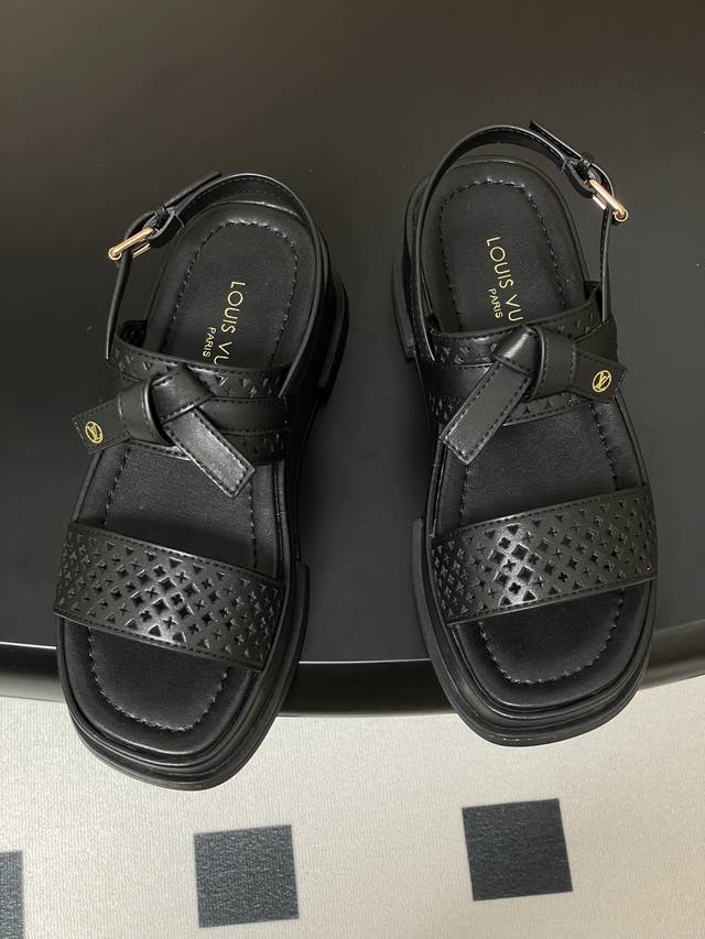 Factory price P Chane* new thick-soled platform slippers with wedge heel design,