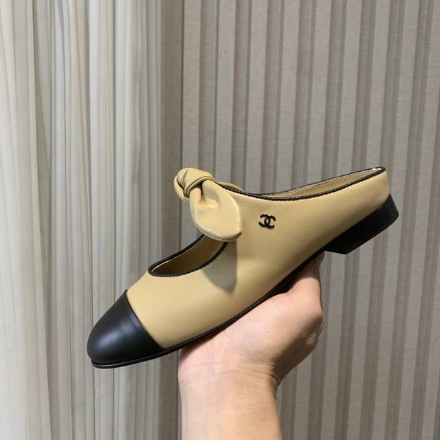 Factory price Ferragamo classic square toe Bow buckle thick heel Mary Jane shoes