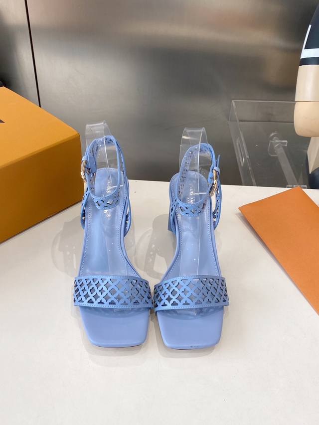 High version!!! D&G casual shoes are new, couples' styles 35-46, new colors welc