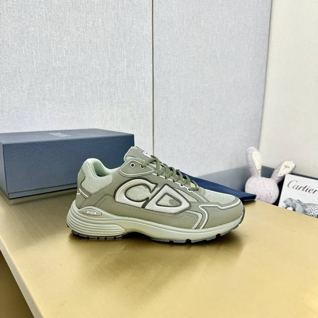 Men +10 Chanel 2025Ss new Silver Horn King second generation splicing embossed c