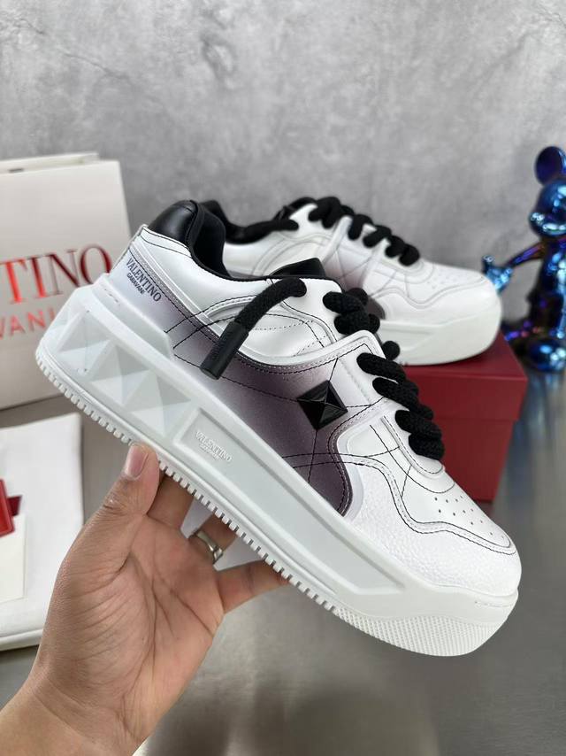 Factory Men's +10, H's casual sneakers, high-end white shoes! Hermes classic boo