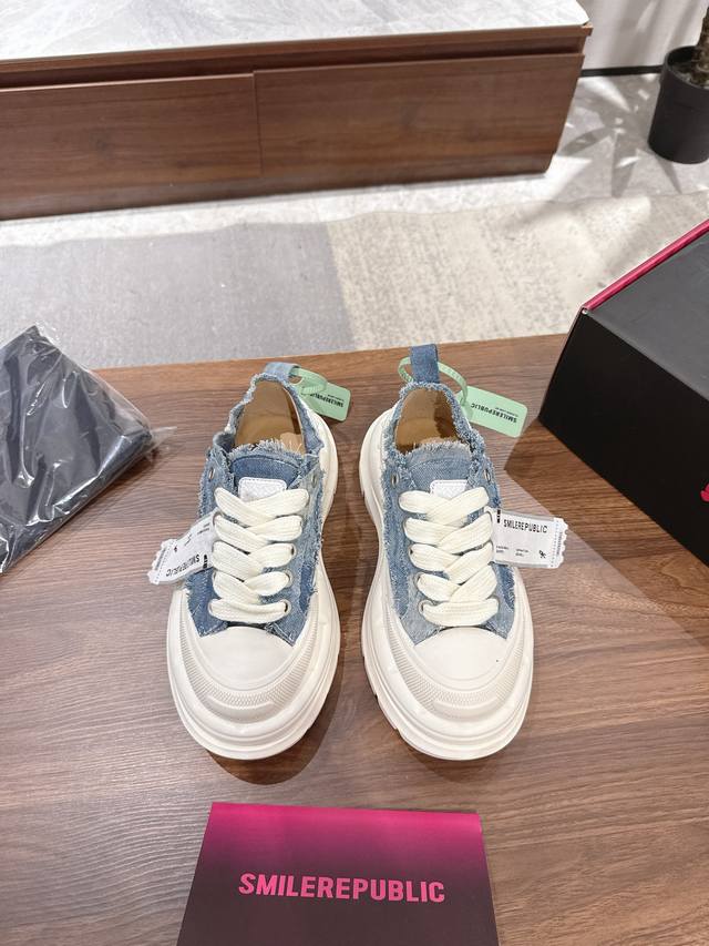 Factory Price Chane* | Chanel 25A New Sneakers The fashion circle has been contr
