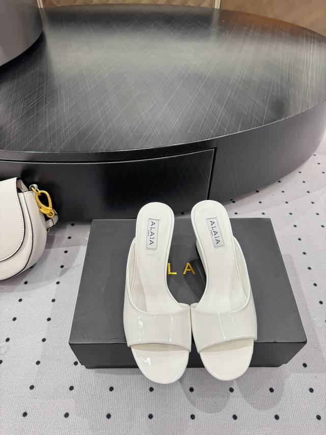 Balenciaga Model: Bb0369S Size: 55 mouth 20-145