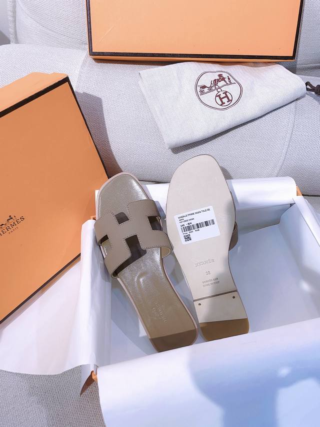 New Set Cd 2540 The latest casual shorts and short-sleeved suits for spring and