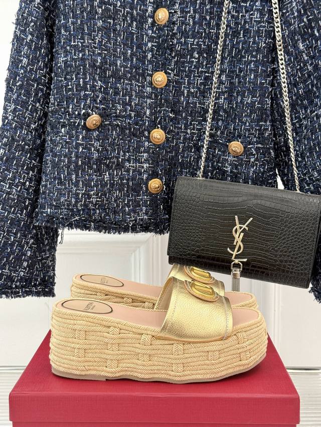 Saint Laurent, 2025 Spring and Summer new classic element back pocket painted lo