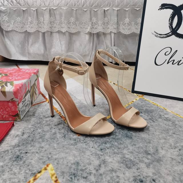 Miumiu*2025Ss Miu Miu Spring and Summer new high-heeled diamond-studded calfskin
