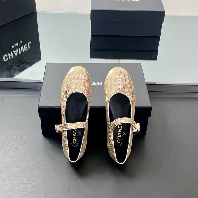 Chanel Panda Shoes! 2025 top-level casual sports shoes This classic design; the