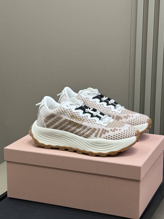 Chanel Panda Shoes! 2025 top-level casual sports shoes This classic design; the