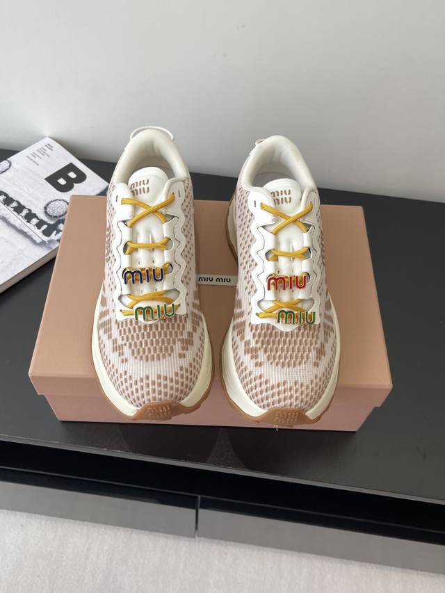 Chanel Panda Shoes! 2025 top-level casual sports shoes This classic design; the
