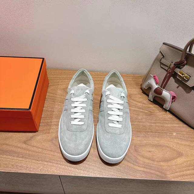 Chanel Panda Shoes! 2025 top-level casual sports shoes This classic design; the