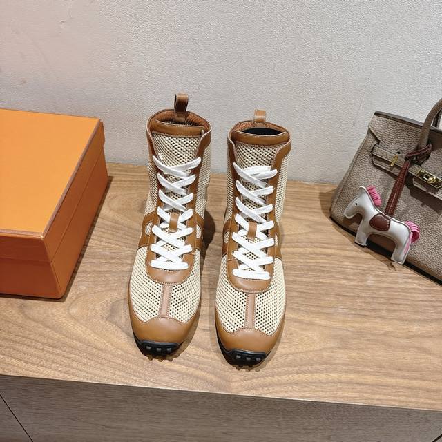 Chanel Panda Shoes! 2025 top-level casual sports shoes This classic design; the