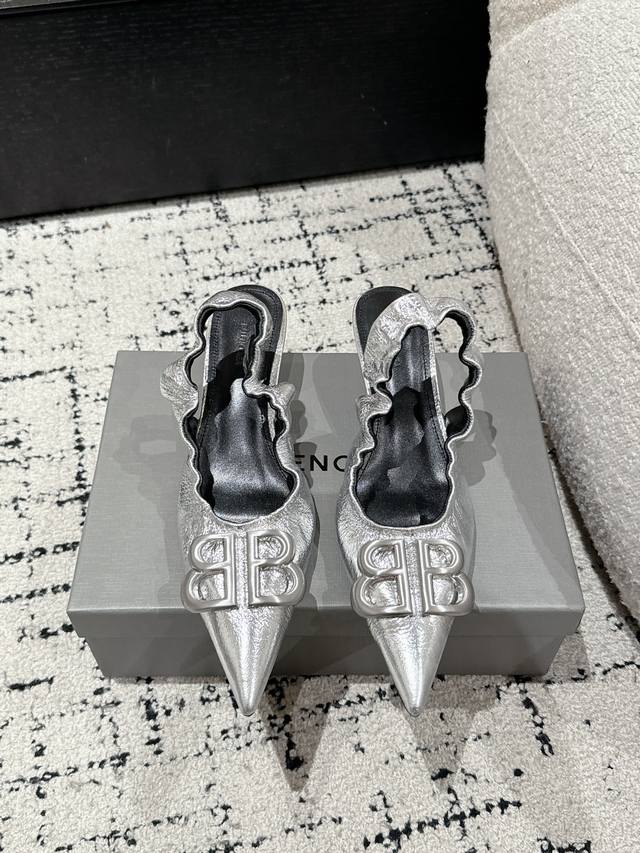 Chanel Panda Shoes! 2025 top-level casual sports shoes This classic design; the