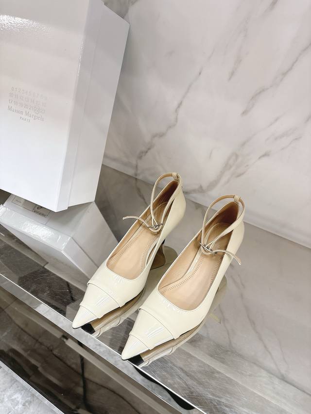 Chanel Panda Shoes! 2025 top-level casual sports shoes This classic design; the