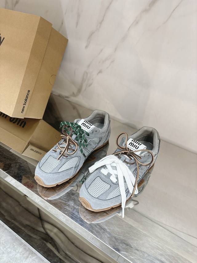 Off Whitemodel:Oeri114Size:54 ports 20-145