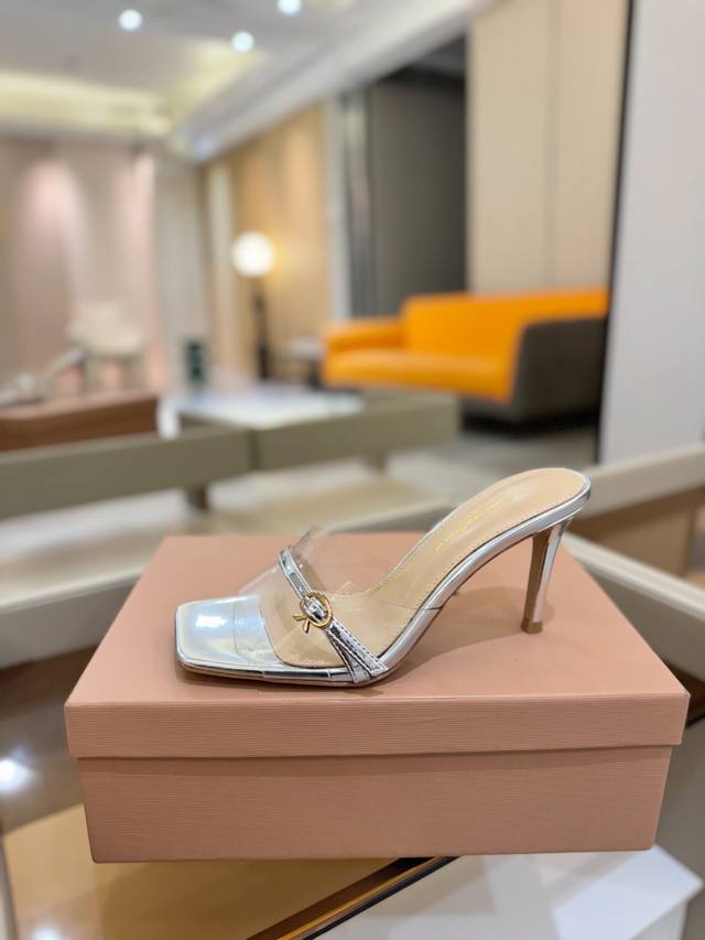Loewe new models are coming 2630 New Year's hot new products are available at th