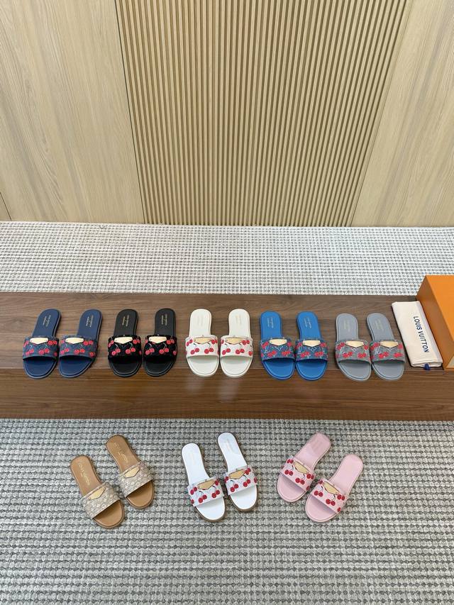 Loewe, the latest style for summer 2025, fashionable casual shorts, original sin