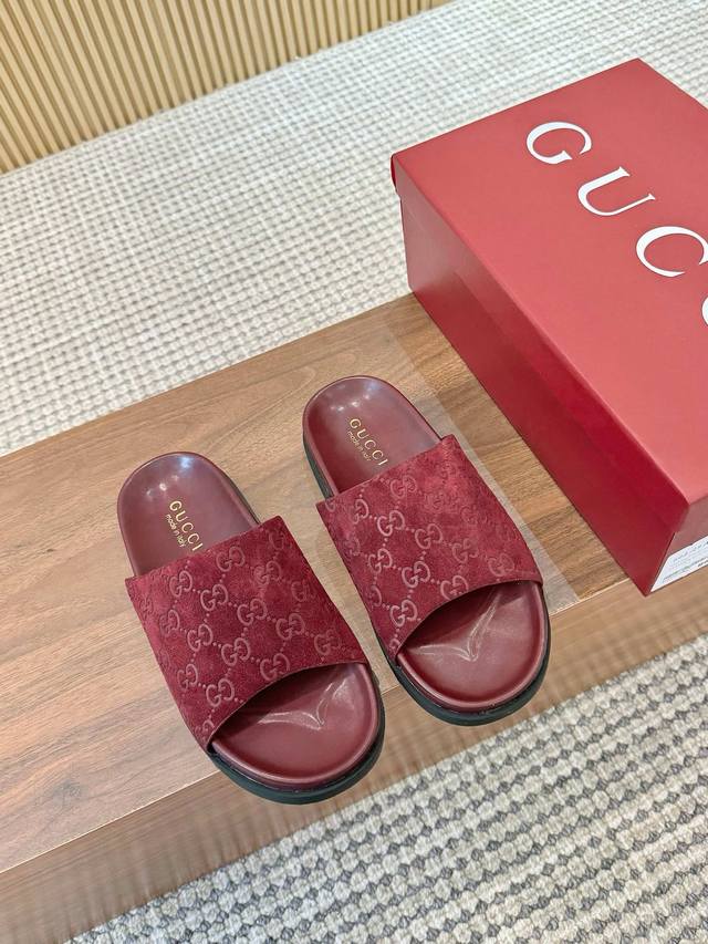Fendi, 2025 Spring and Summer new products are on sale. Made of imported Europea