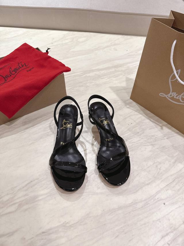 Y-3* Top-quality products 2025 Spring and Summer new models are first released i