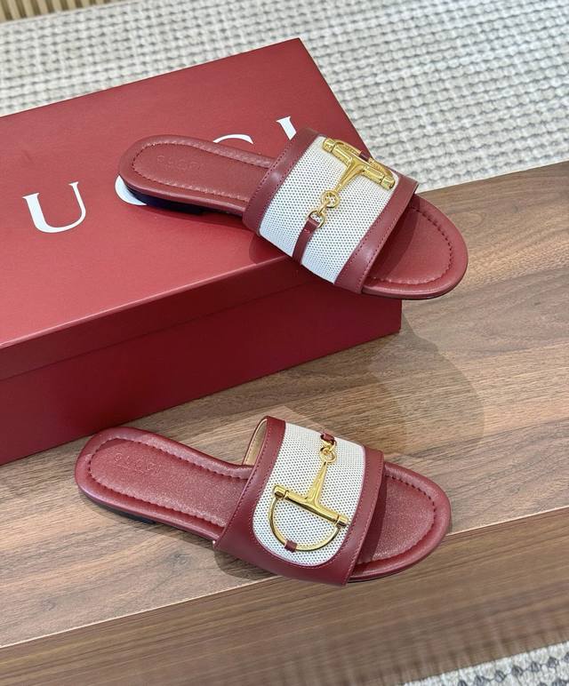 Miu Miu 2025 new men's jeans with good elasticity. Exclusively sold on the offic