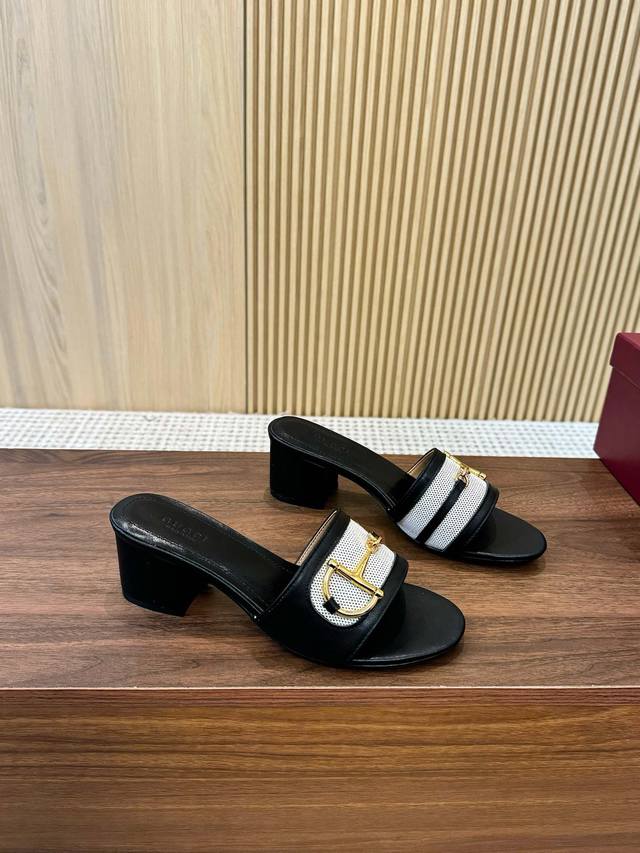Gucci spring new short-sleeved suit, available at the counter, original product,