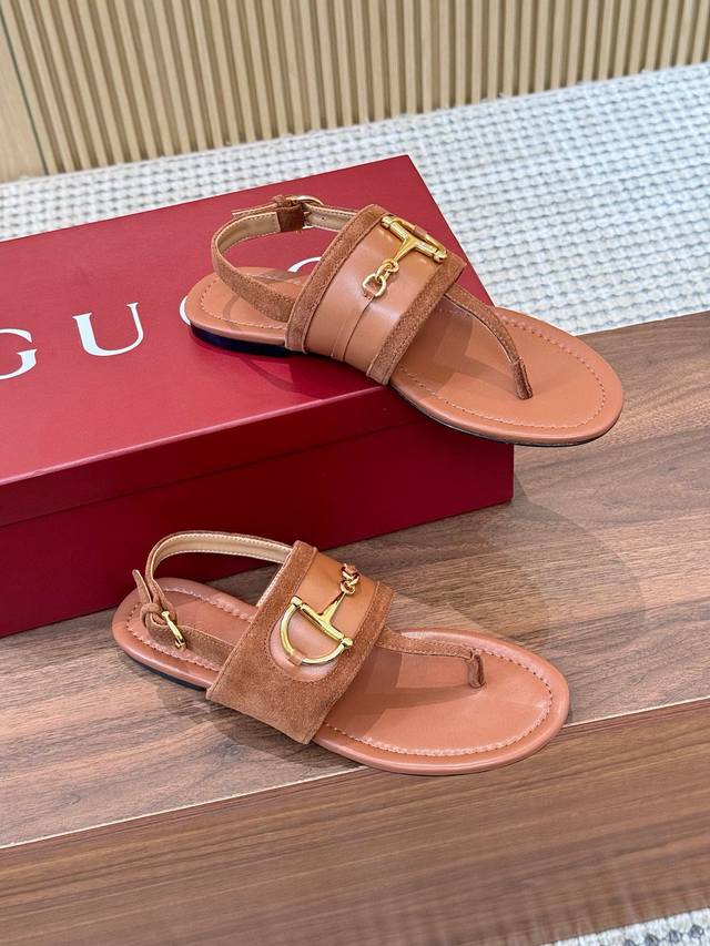 Please report your height and weight when placing an order. Fendi's new spring s