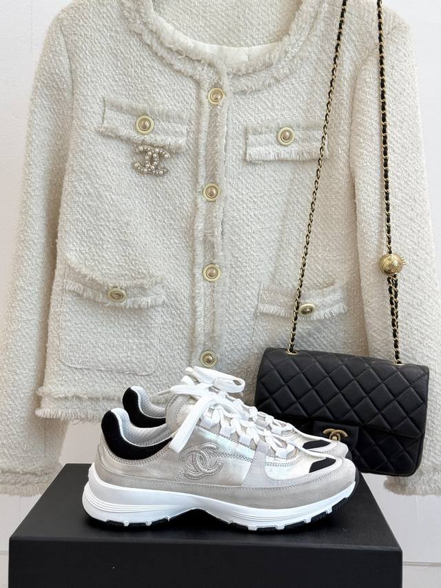 Mc*Burberry Ss25 new spring and summer casual pants, sweatpants are sold on the