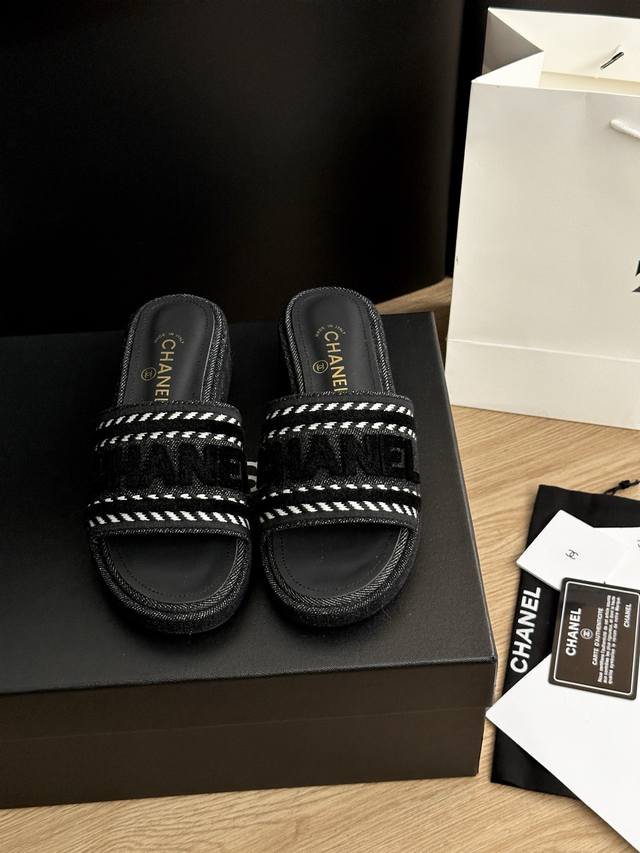 Alexander Wang 2025 Spring/Summer official website synchronization The fabric is