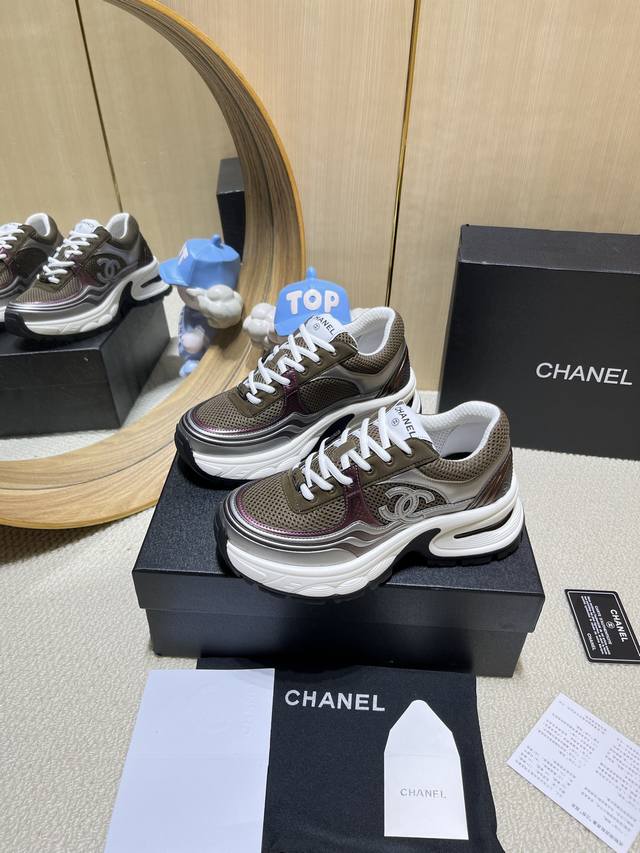 Gucci. Wearing 200 pounds. Loose version of top-quality goods. 2025 spring and s