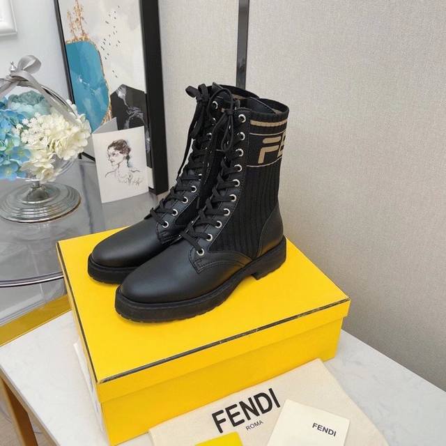 Factory price Pp: Chanel dad shoes, 2025 counter top casual sports shoes This cl