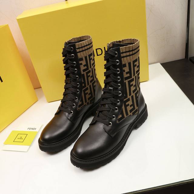 Factory price Pp: Chanel dad shoes, 2025 counter top casual sports shoes This cl