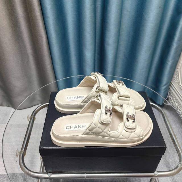 Prada 2025 Spring and Summer New Products Three Standards Complete Five-point Ca
