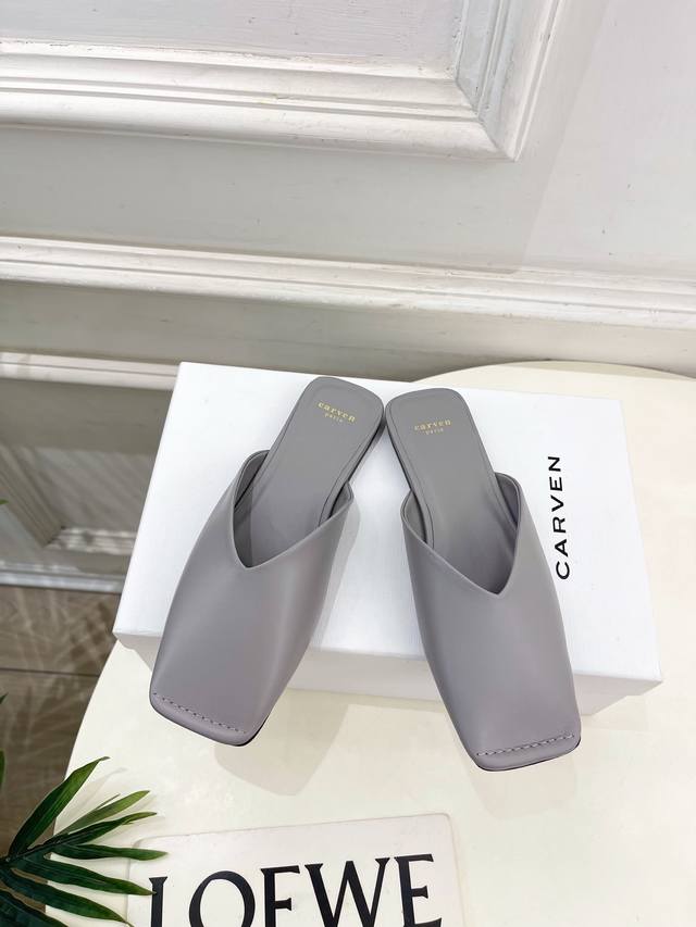 Thick-soled slippers Full of details! A must-have for fashionistas, women love t