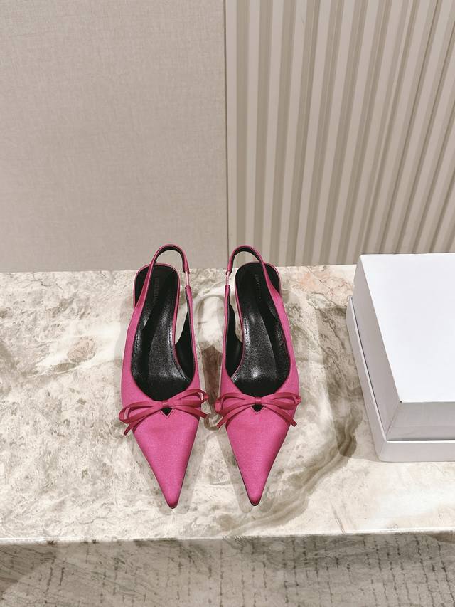 Fendi 2025 Spring/Summer new jeans new arrival Style number: 528-11# Size: 29-40