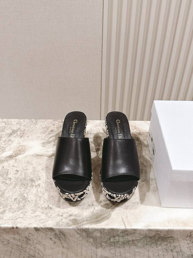Real photos of the top version. Official quality Balenci*Ga Paris. Ss24 latest c