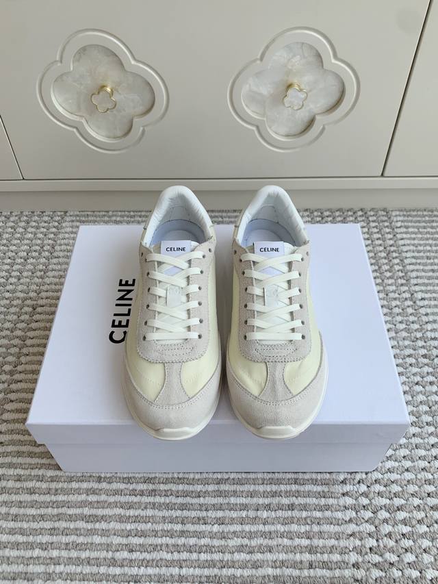 Real photos of the top version. Official website quality Balenci*Ga Paris. The l
