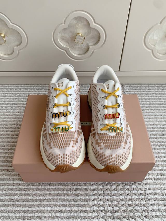 Real shot top version. Official website quality Balenci*Ga Paris. 24Ss latest ro