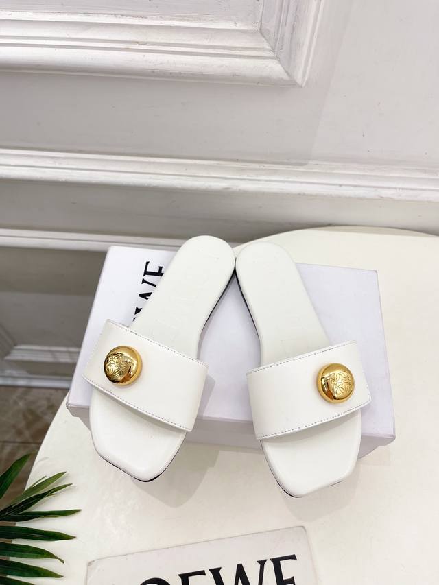 Cowhide Miumiu mini tote bag & super cute smaller version of Ivy is here Cognac